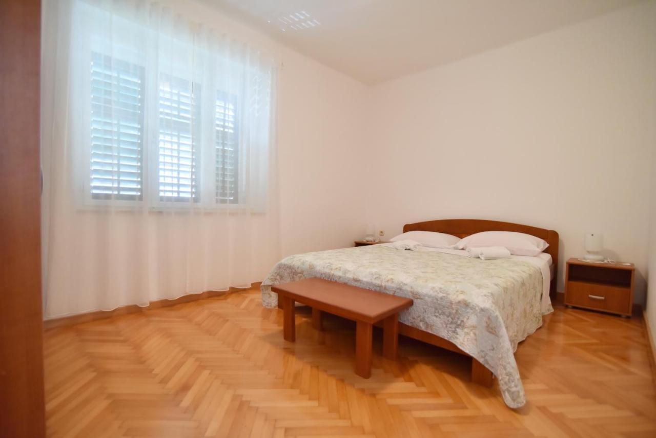 Apartmani Badurina - Crnika Лун Екстер'єр фото